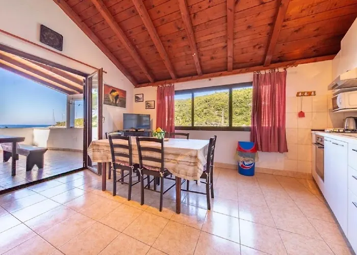 House Vinkli Casa de Férias *